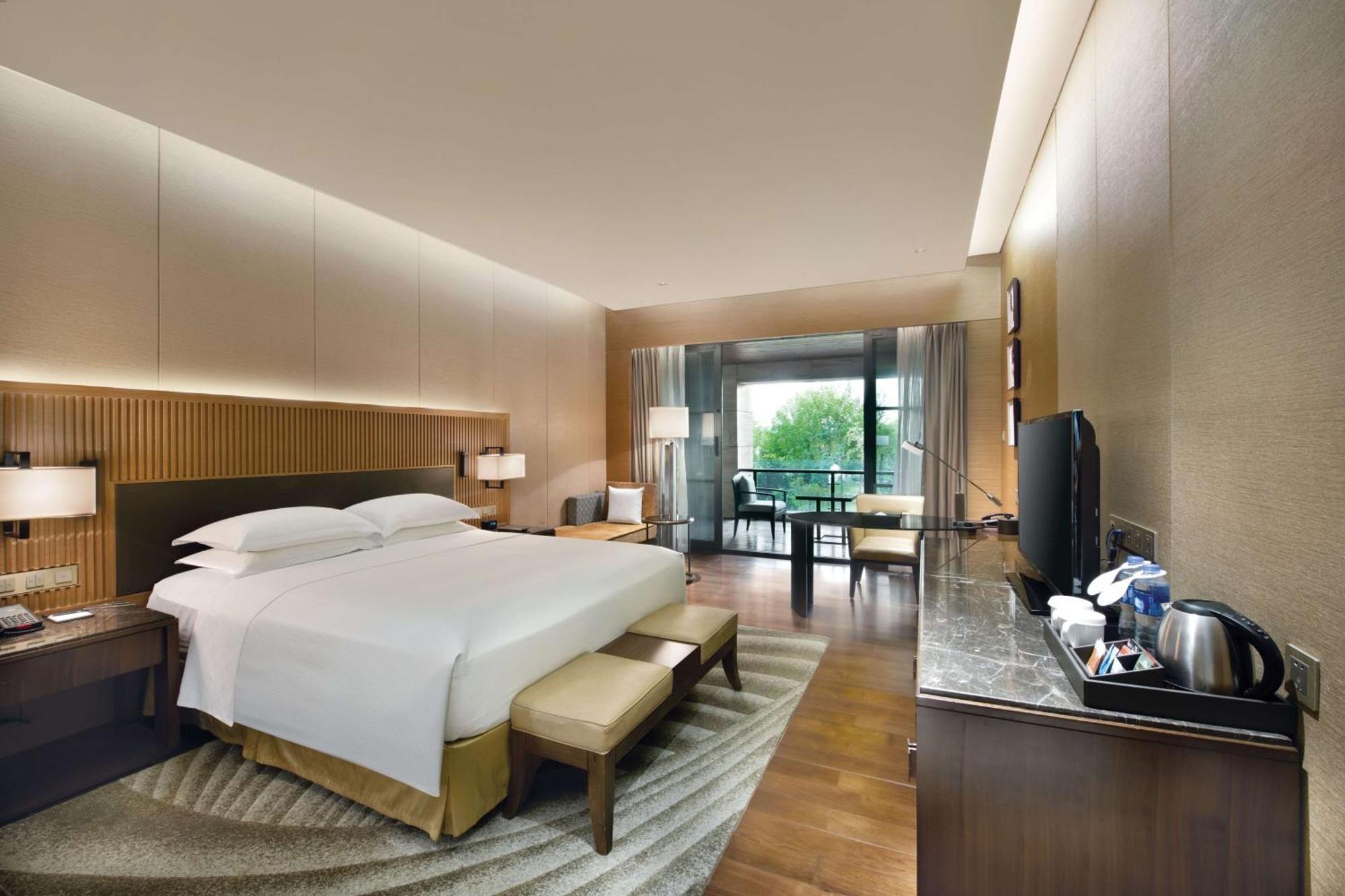 Hilton Wuhan Optics Valley מראה חיצוני תמונה