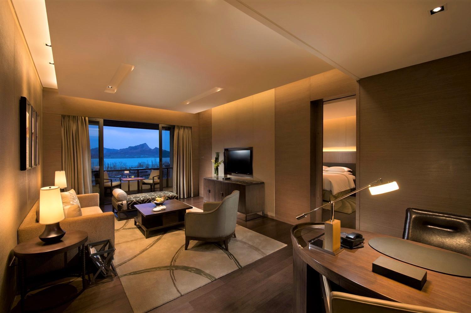 Hilton Wuhan Optics Valley מראה חיצוני תמונה